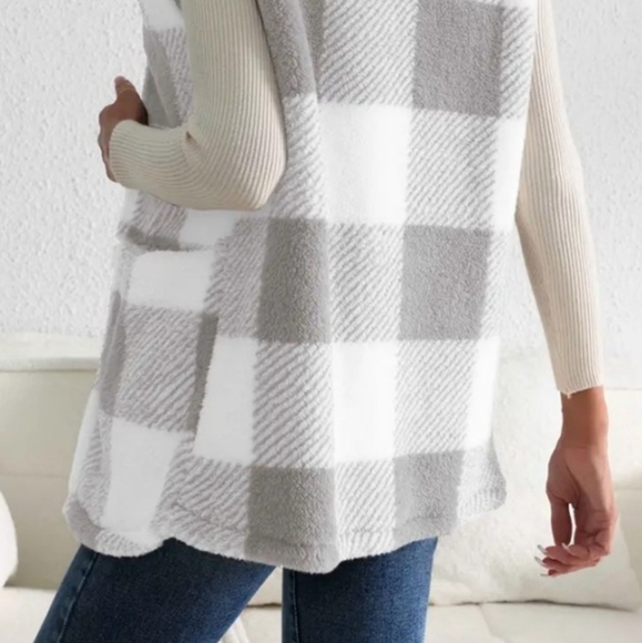 Ivy Sherpa Vest Coat - Gray - Picture 7 of 7